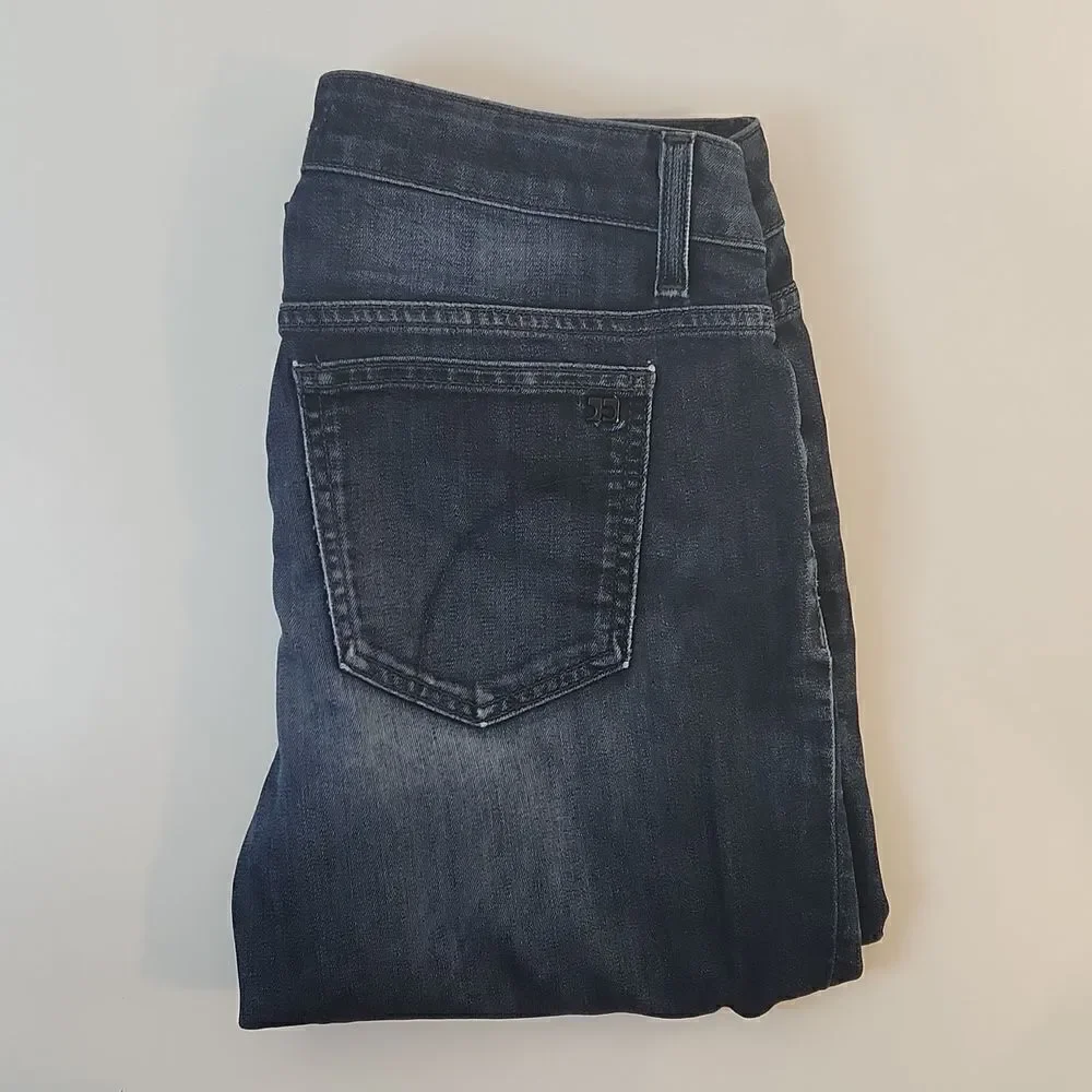 Joe's Jeans Mid Rise Boot Cut Dark Wash Blue Jeans Women's Sz W 28 EUC NICE! - Picture 2 of 16